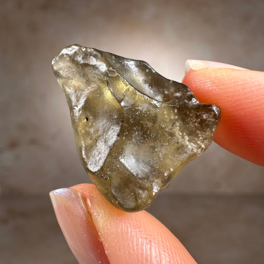 Dark Libyan Desert Glass Tektite (5.8g) Sahara Desert, Egypt