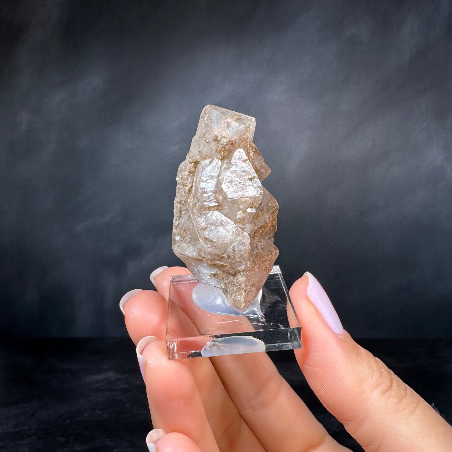 Di-Pyramidal Quartz (24g) 2nd Sovetskii Mine, Dalnegorsk, Russia