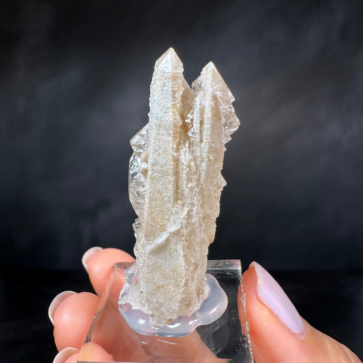 Growth Interference Quartz (17g) Bor Quarry, Dalnegorsk, Russia