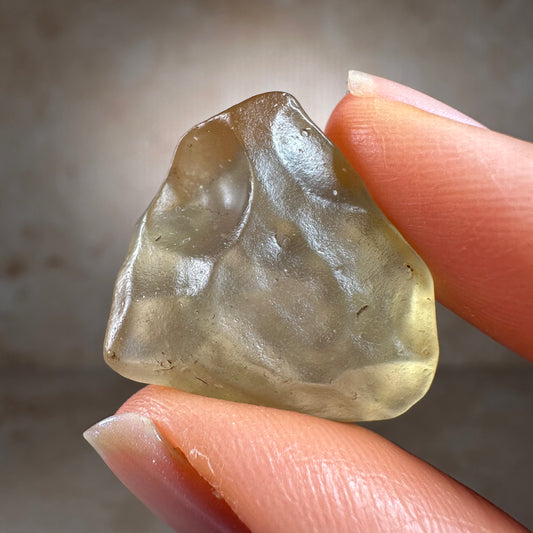 Libyan Desert Glass Tektite (5.52g) Museum Grade, Sahara Desert, Egypt