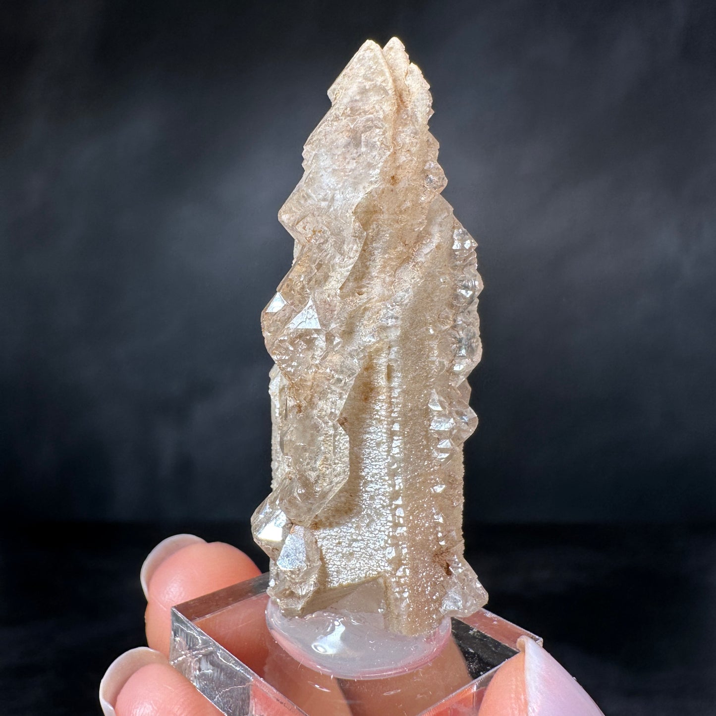 Growth Interference Quartz (22g) Bor Quarry, Dalnegorsk, Russia