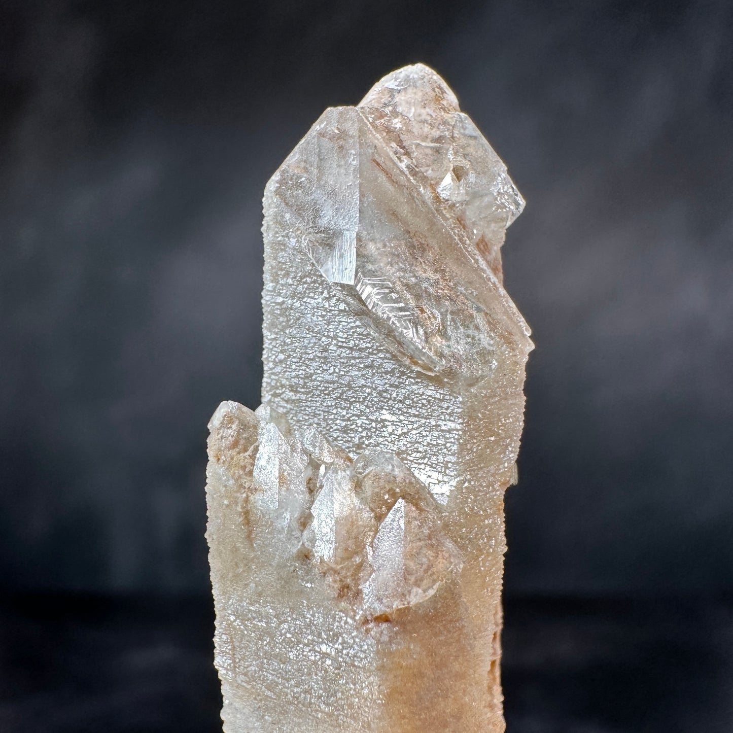 Growth Interference Quartz (31g) Bor Quarry, Dalnegorsk, Russia