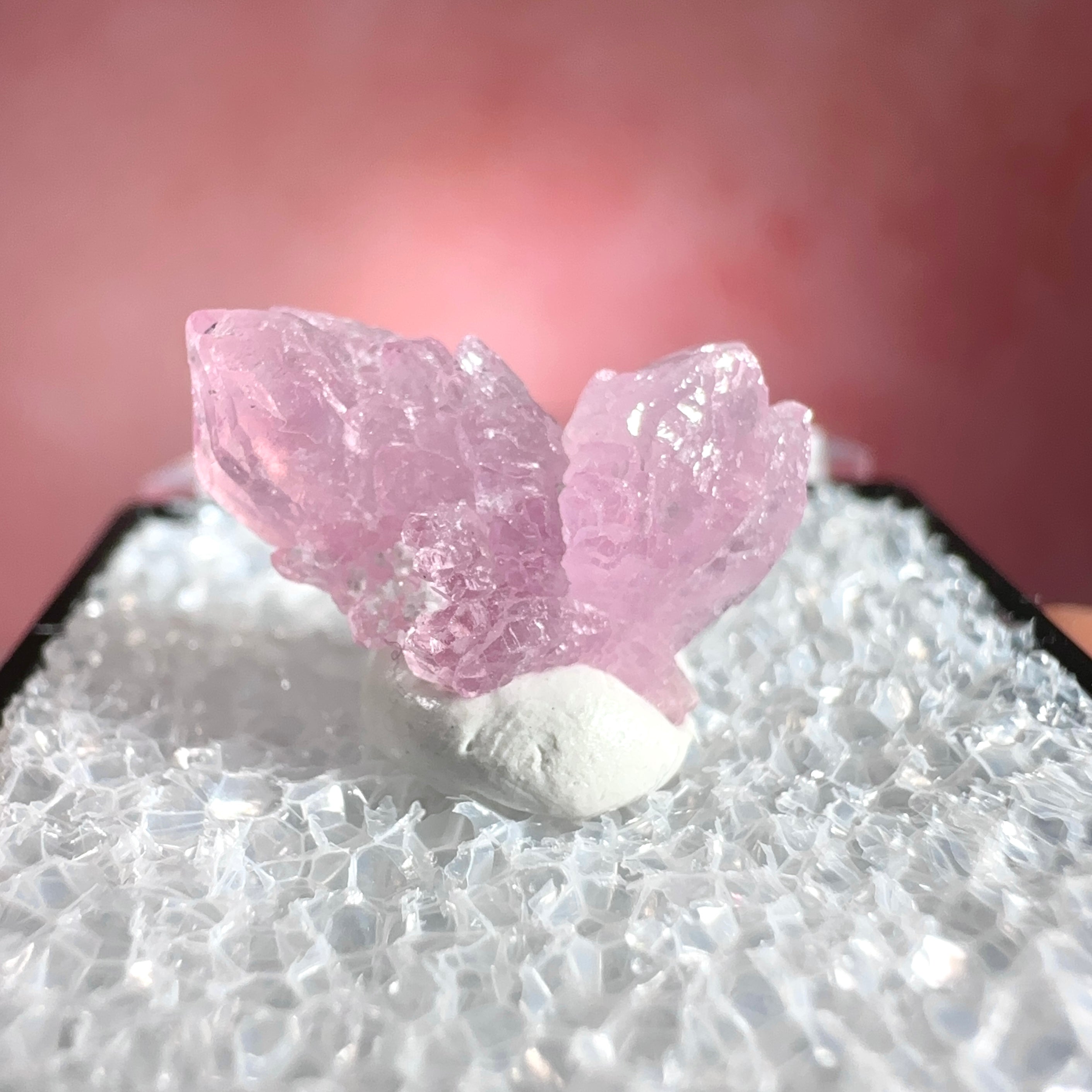 Crystalised Roses Crystallized Pink Rose Quartz, 6.05ct | Kunar, Afghanistan – Atmosphere ...