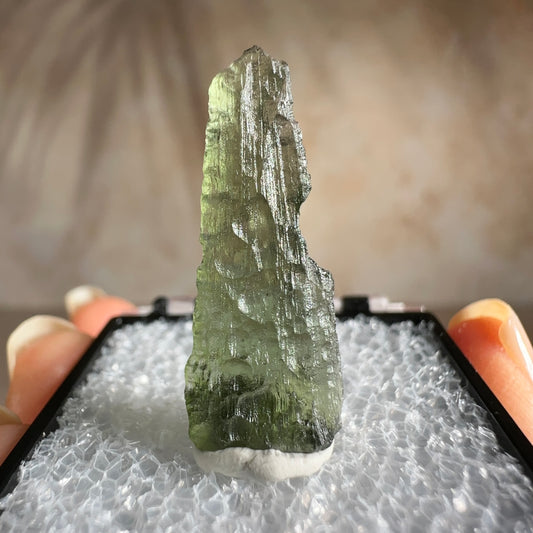 Splash-Form Moldavite, 1.20g | Chlum, Czech Republic